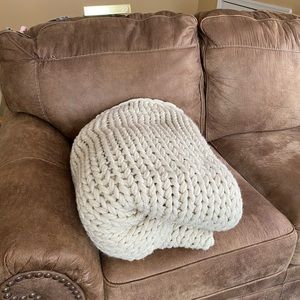 Casaluna Throw  Blanket